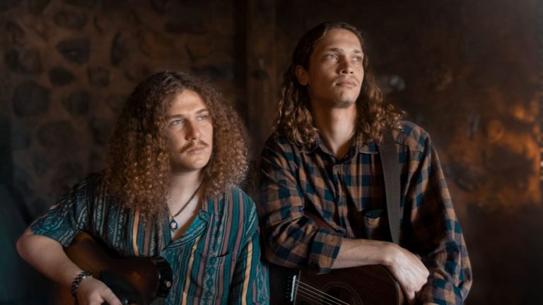 The Stinging Rogers’ new singles swap sunshine indie for emotive rock The Stinging Rogers