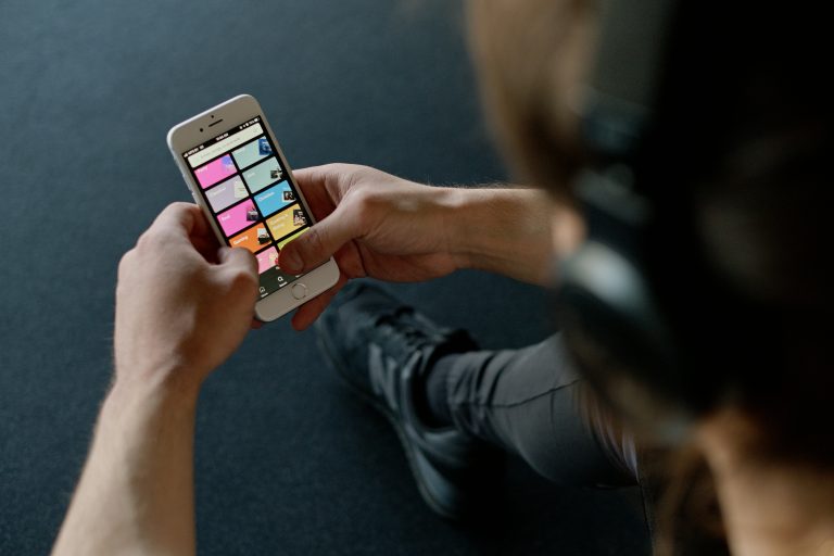 Spotify Playlists Don’t Mean What They Used To — And Neither Does PR Spotify playlists decline