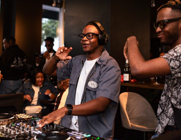 Tashinga at Winehouse