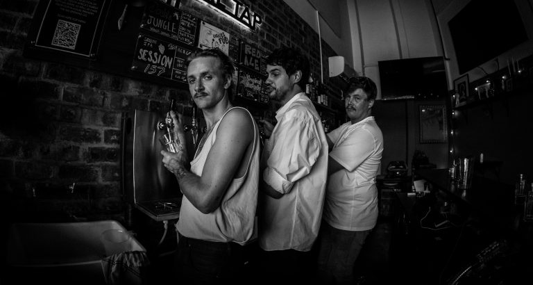 SIDEPIECE turns live-show chaos into a proper debut statement SIDEPIECE